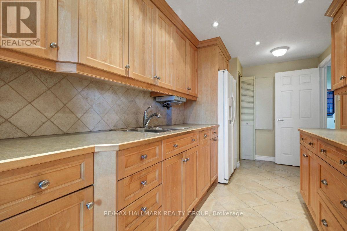 1804 - 505 St Laurent Boulevard, Ottawa, Ontario  K1K 3X4 - Photo 19 - X13779640