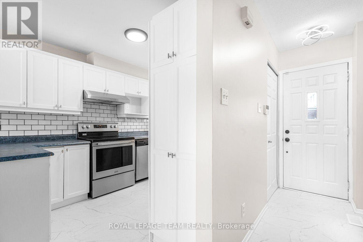 7 - 395 Bell Street S, Ottawa, Ontario  K1S 4K5 - Photo 3 - X13779816