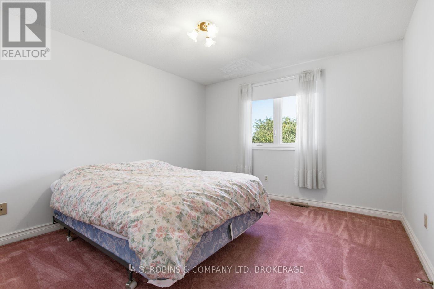 381 Kerman Avenue, Grimsby, Ontario  L3M 5C4 - Photo 23 - X13779756
