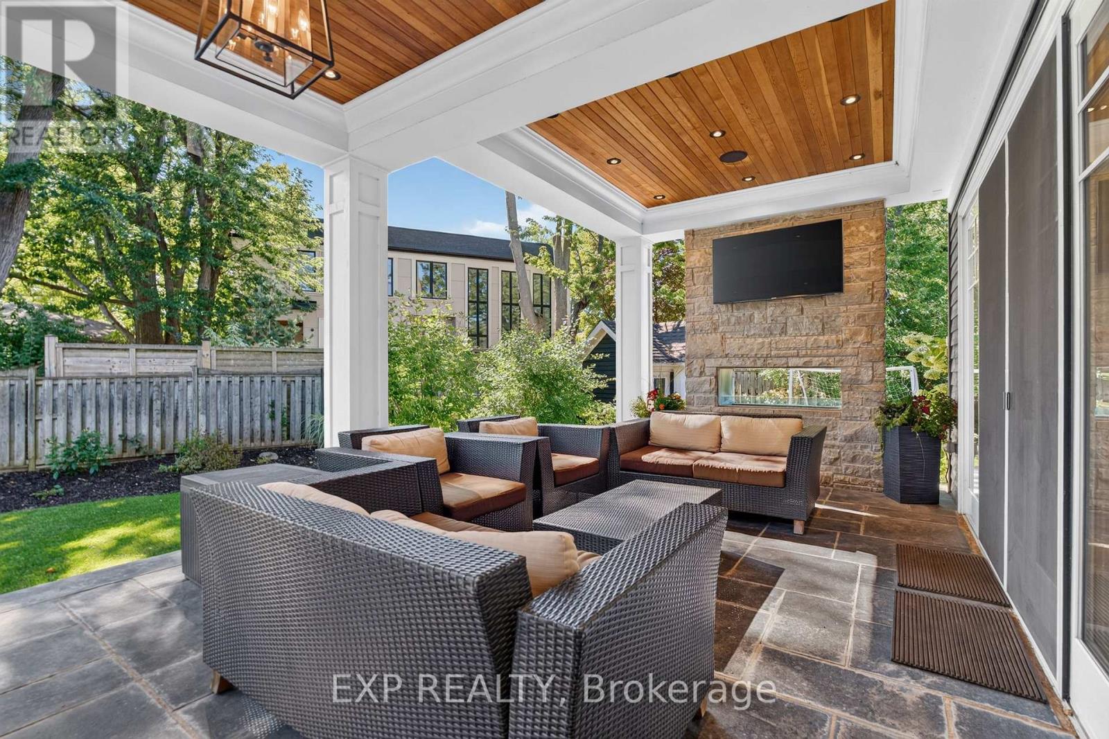 528 Wellington Crescent, Oakville, Ontario  L6L 4X5 - Photo 42 - W13779762