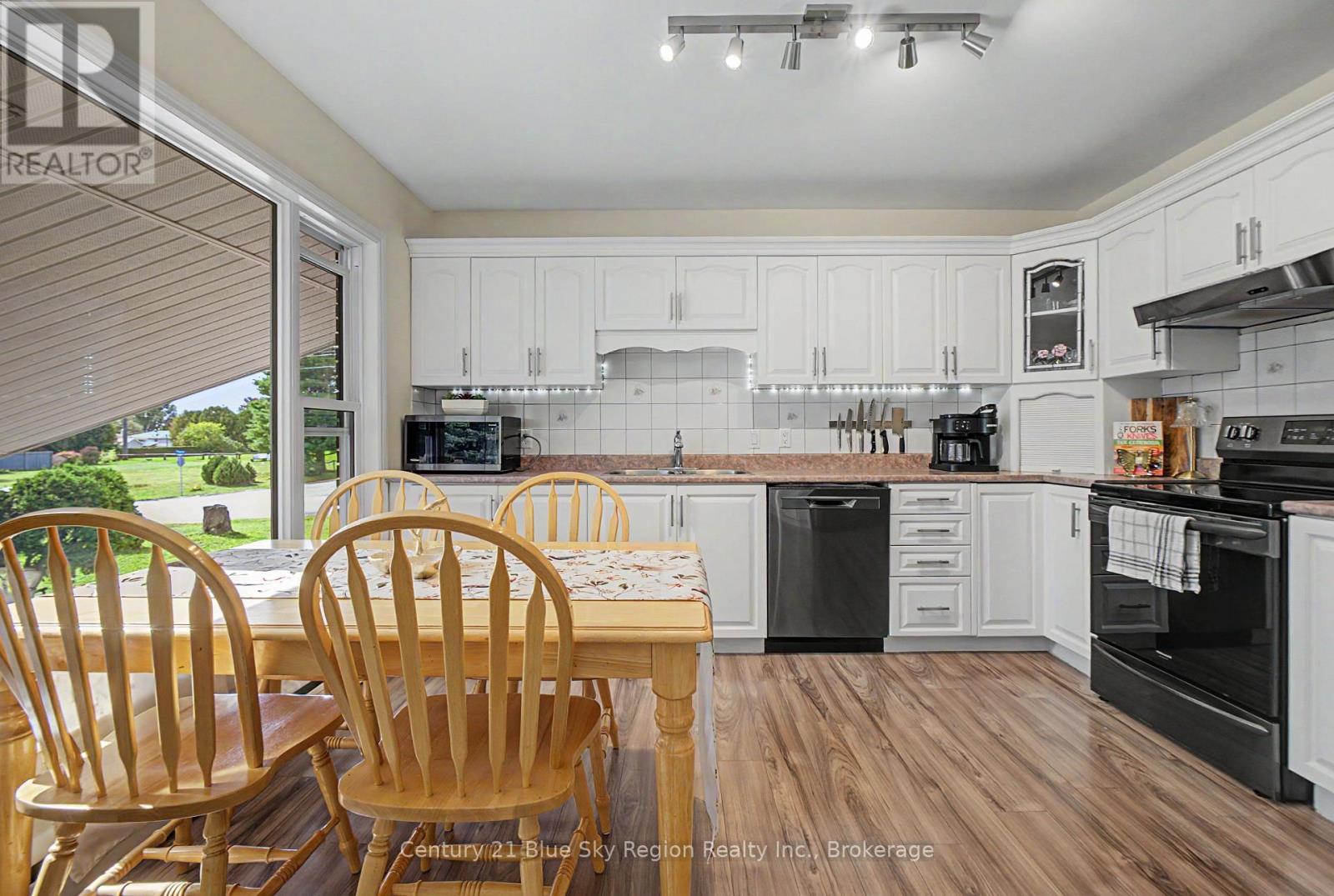 1572 Chapais Street, North Bay, Ontario  P1B 6M4 - Photo 7 - X13779702