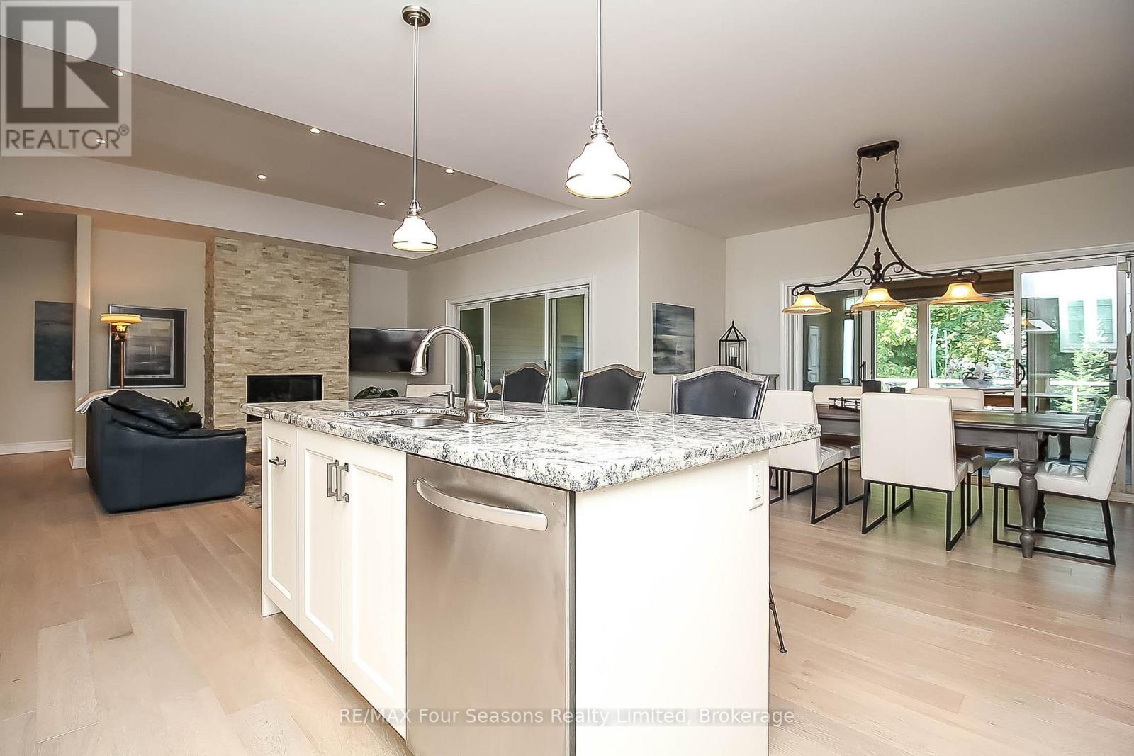 120 Schoolhouse Court, Blue Mountains, Ontario  L9Y 0N2 - Photo 14 - X13779534