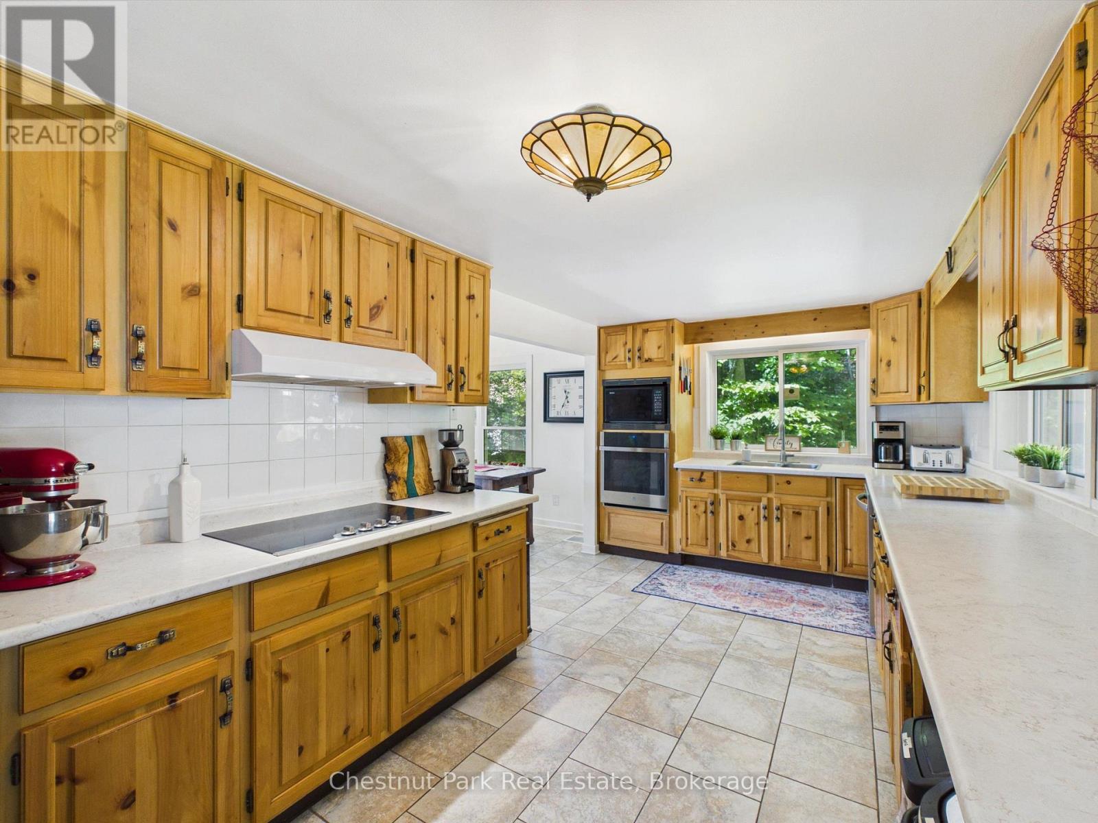 1110 Tom Parris Trail, Algonquin Highlands, Ontario  P0A 1H0 - Photo 12 - X13779628