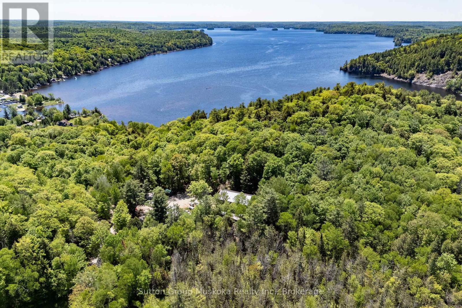 1467 NORTH MARY LAKE ROAD, Huntsville, Ontario