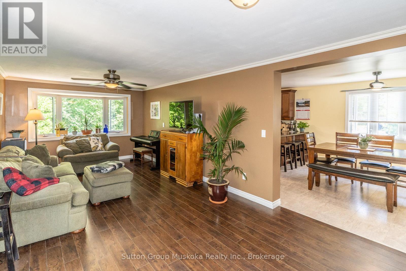 1467 North Mary Lake Road, Huntsville, Ontario  P1H 2J3 - Photo 8 - X13779790