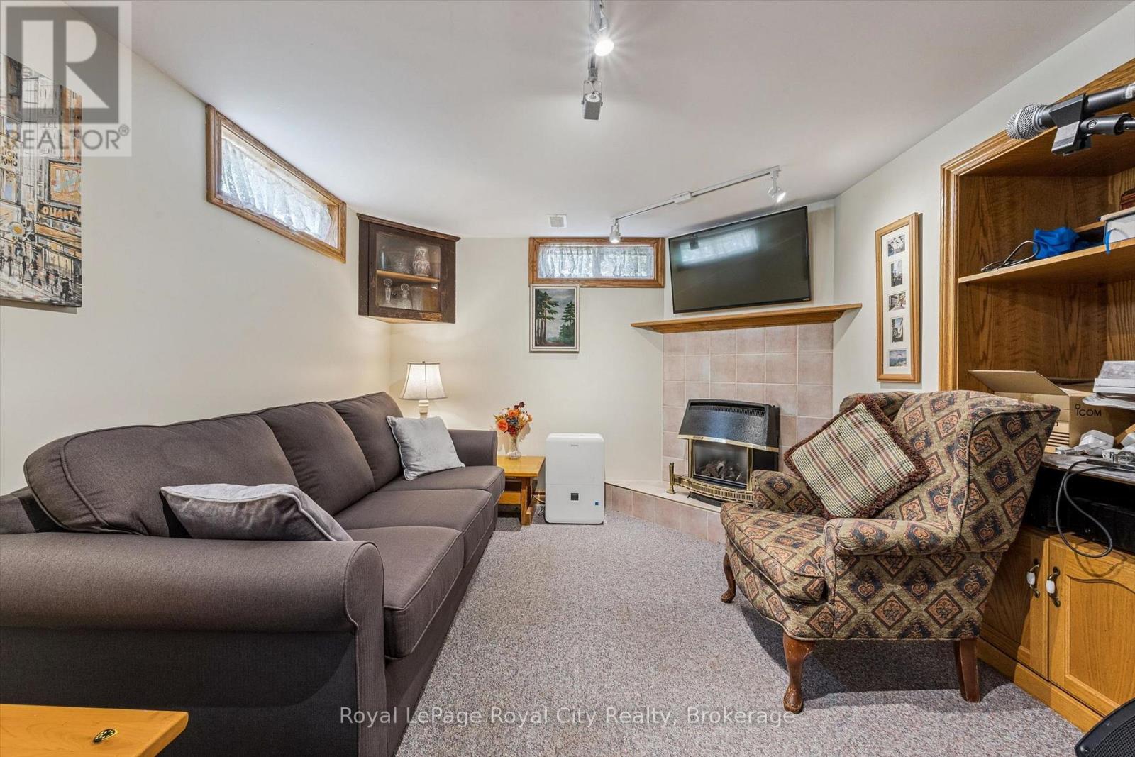 159 Country Club Drive, Guelph (Victoria North), Ontario  N1E 3K8 - Photo 14 - X13779852