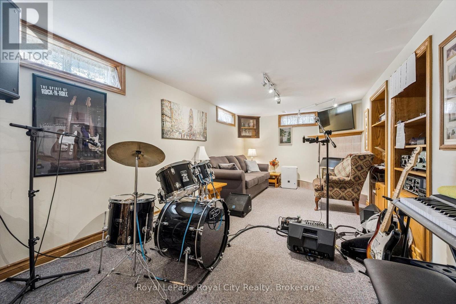 159 Country Club Drive, Guelph (Victoria North), Ontario  N1E 3K8 - Photo 17 - X13779852