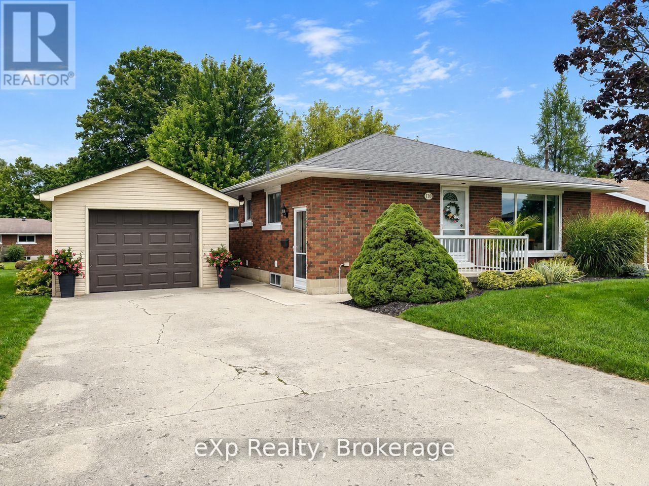 110 Brown's Lane, Brockton, Ontario  N0G 2V0 - Photo 1 - X13779902