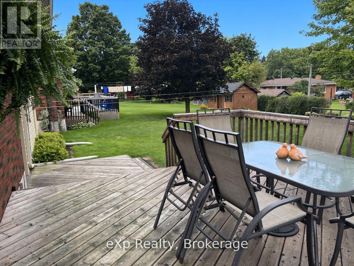 110 Brown's Lane, Brockton, Ontario  N0G 2V0 - Photo 10 - X13779902