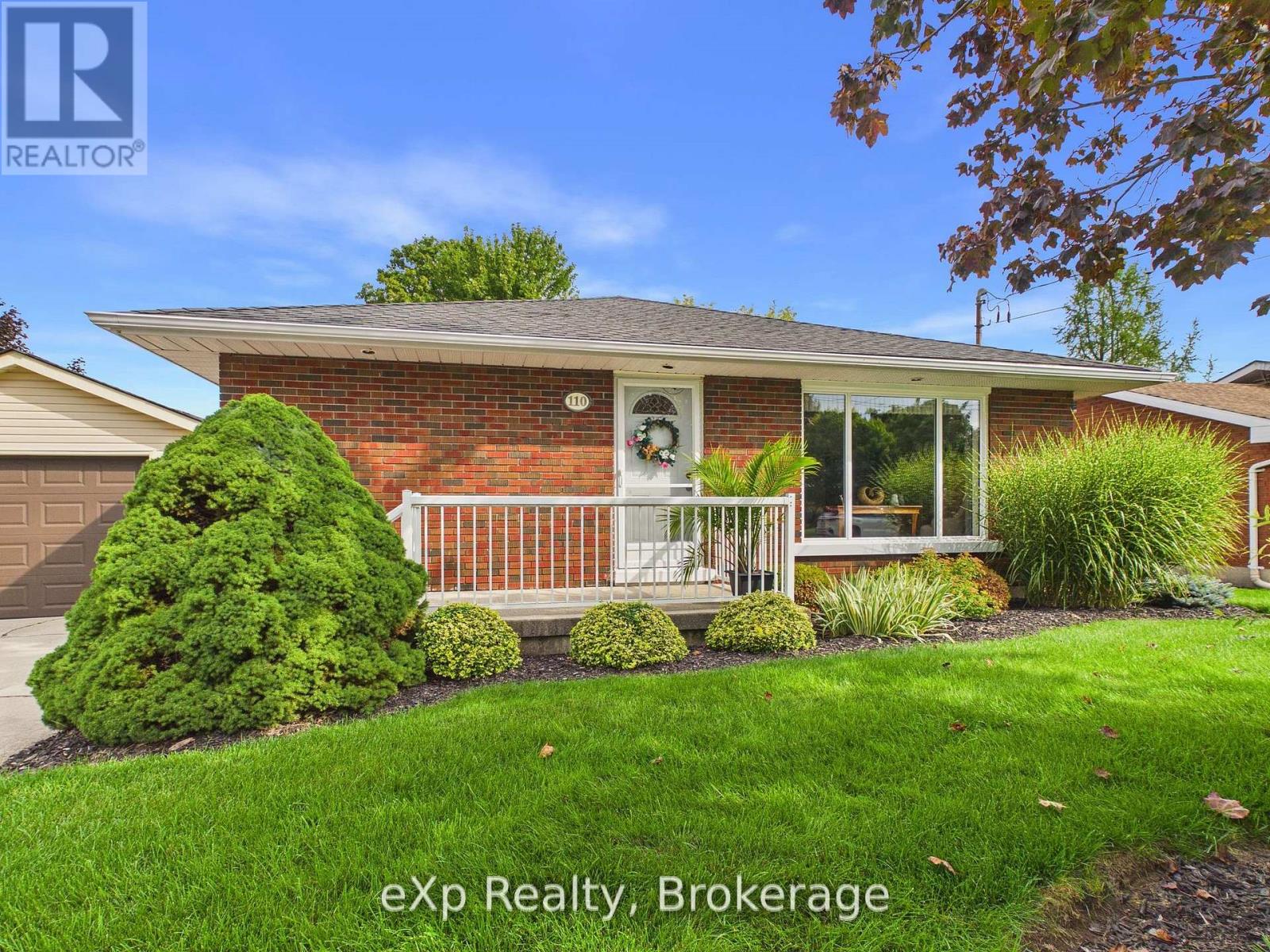 110 Brown's Lane, Brockton, Ontario  N0G 2V0 - Photo 2 - X13779902