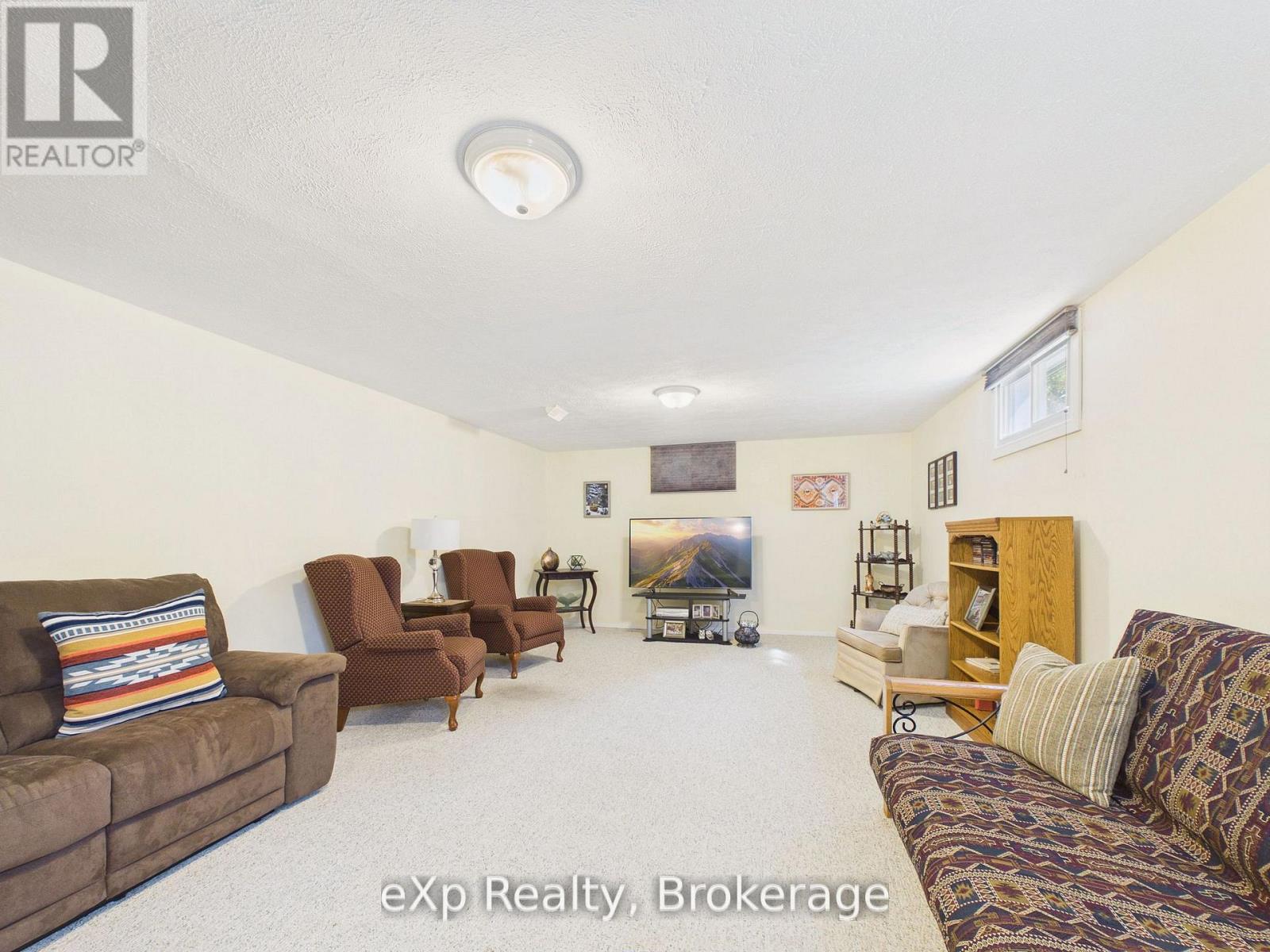 110 Brown's Lane, Brockton, Ontario  N0G 2V0 - Photo 32 - X13779902