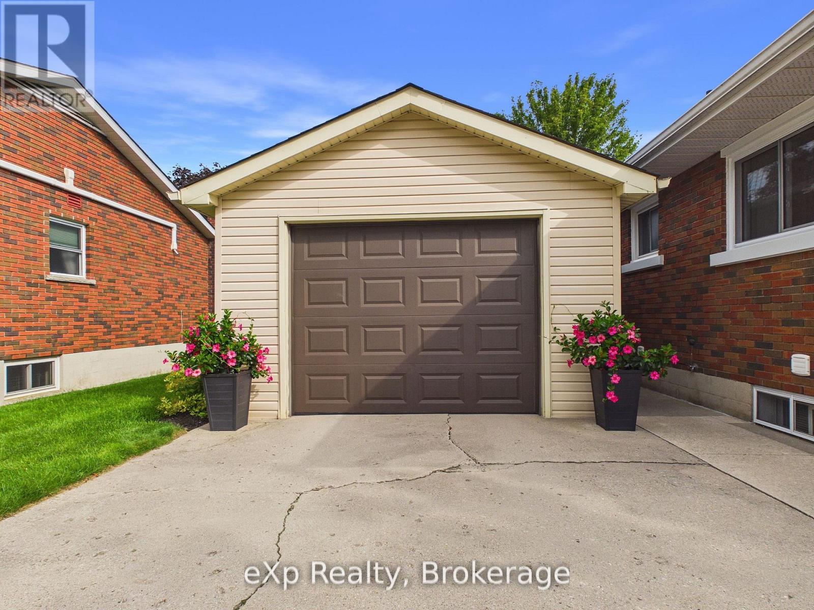 110 Brown's Lane, Brockton, Ontario  N0G 2V0 - Photo 4 - X13779902