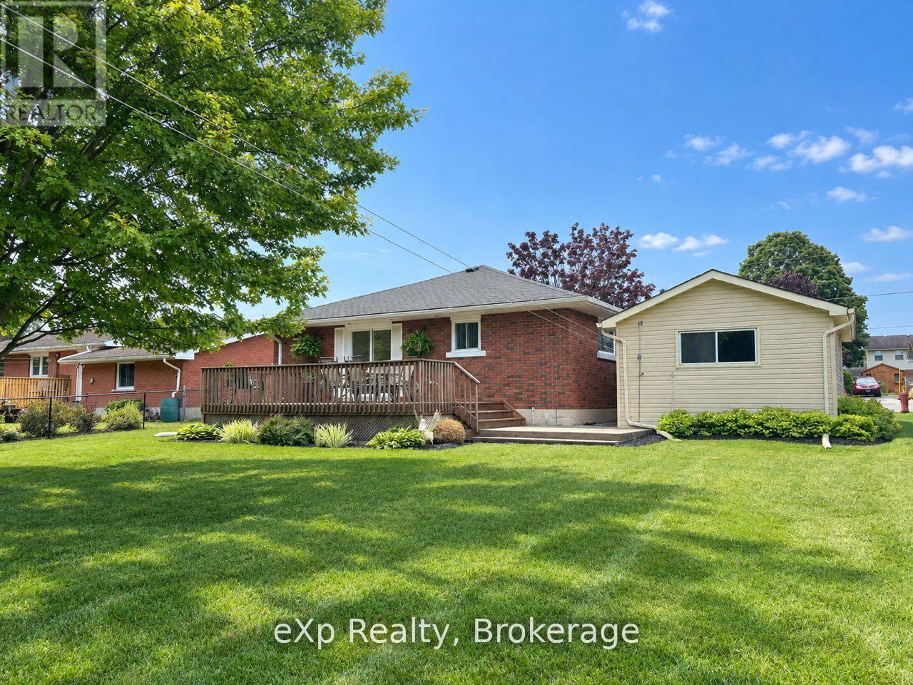 110 Brown's Lane, Brockton, Ontario  N0G 2V0 - Photo 7 - X13779902