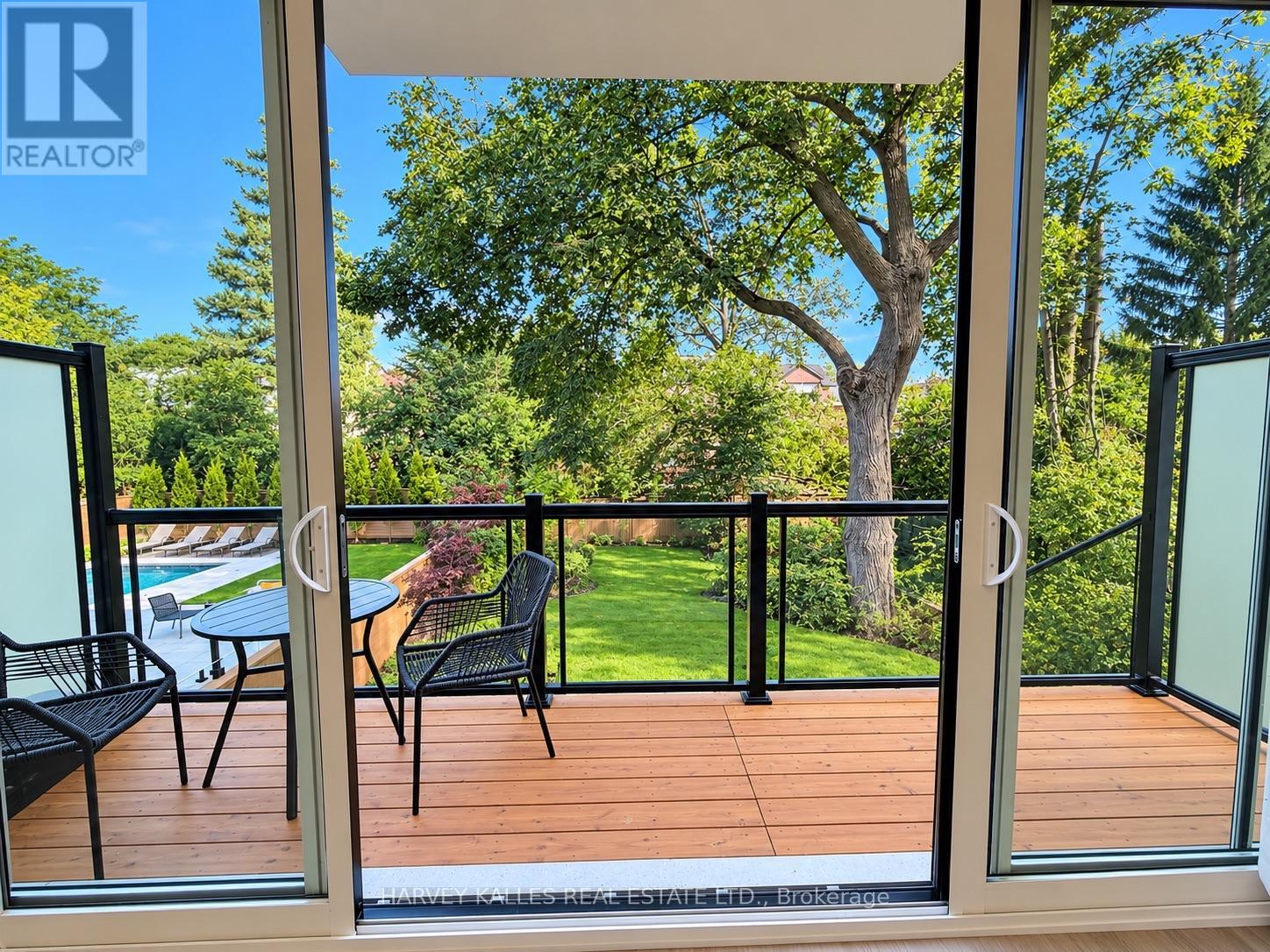194 Sheldrake Boulevard, Toronto, Ontario  M4P 2B5 - Photo 3 - C13779566