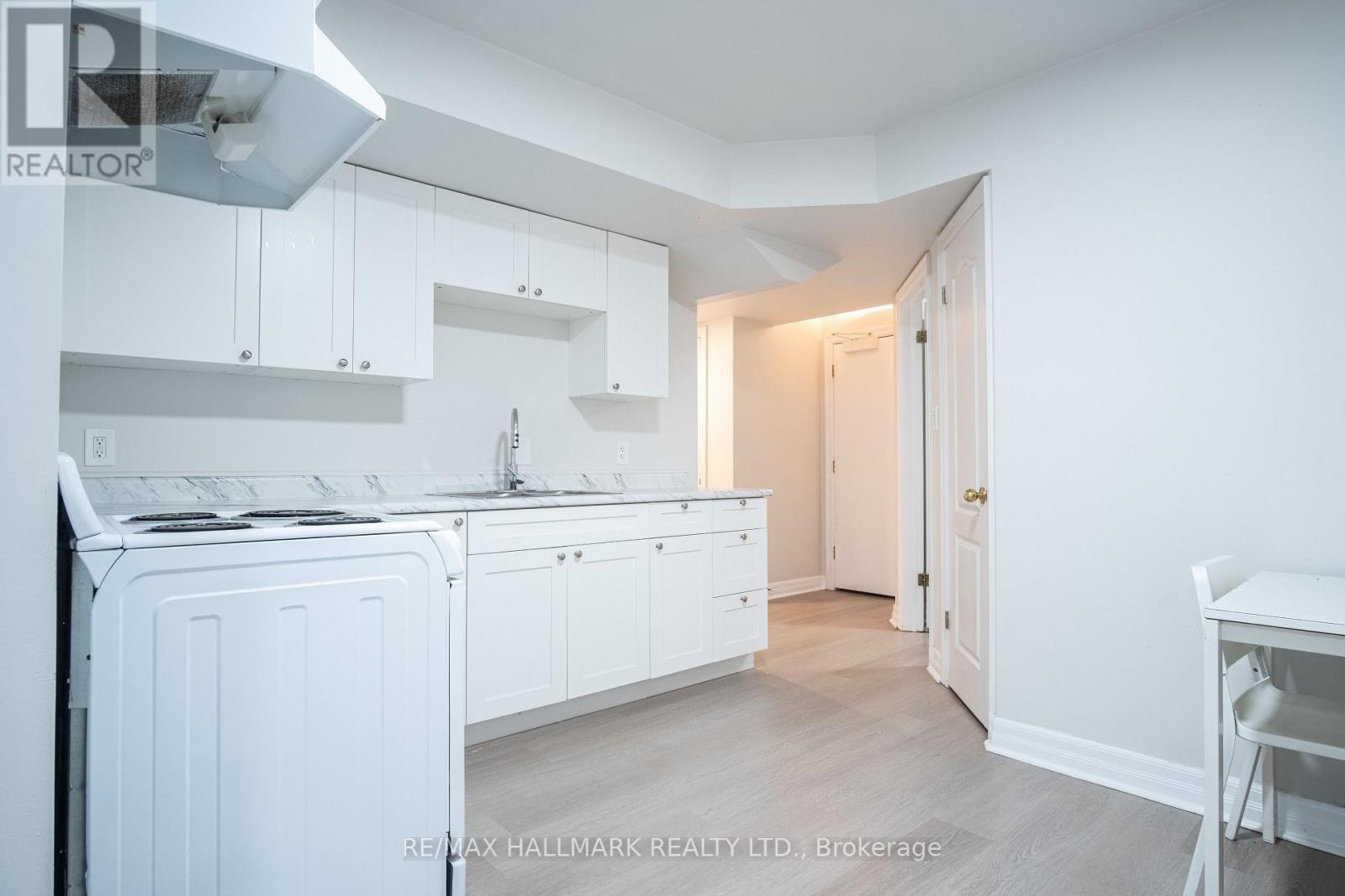 BASEMENT - 116 REGINA AVENUE, Toronto, Ontario