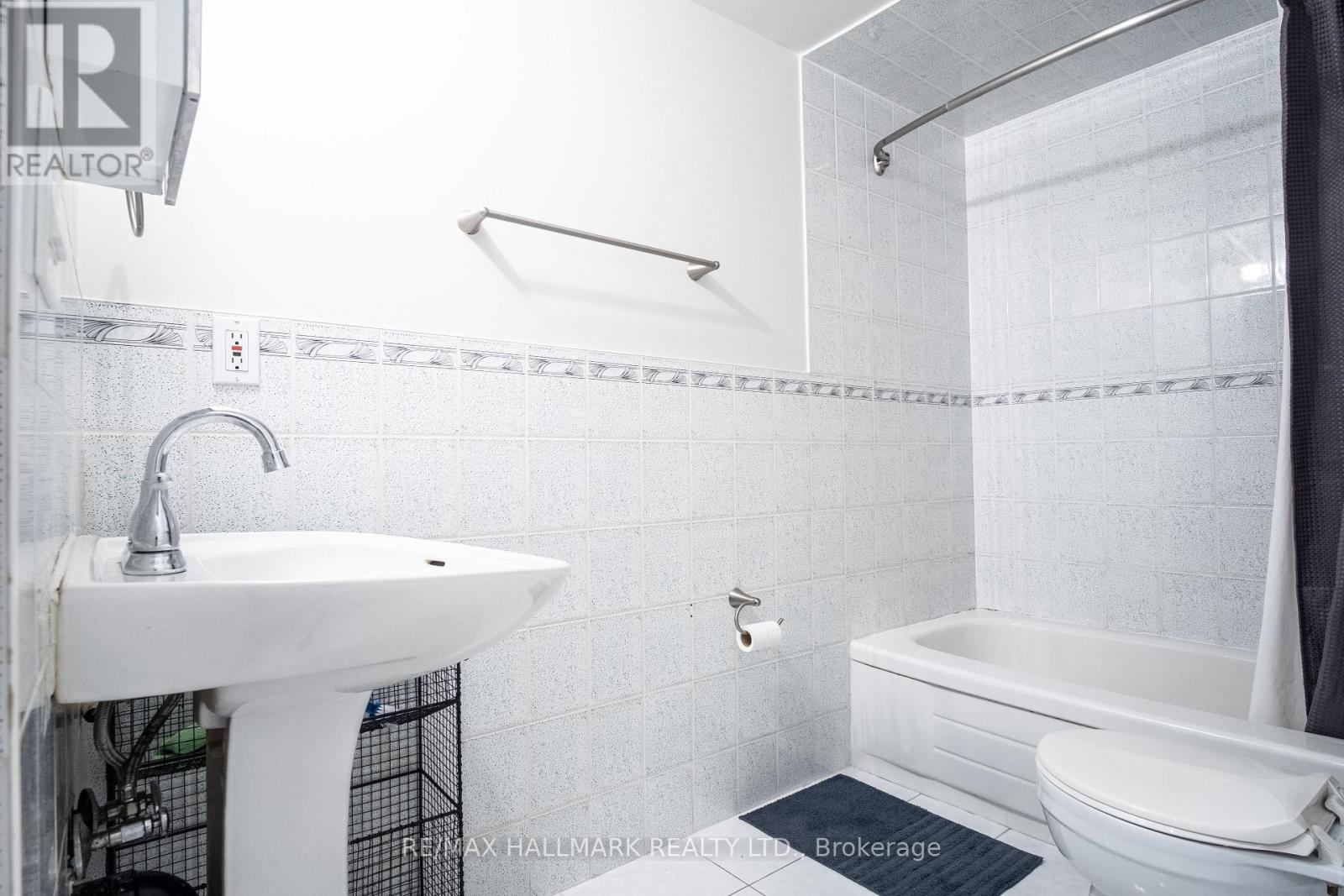 Basement - 116 Regina Avenue, Toronto, Ontario  M6A 1R7 - Photo 18 - C13779602