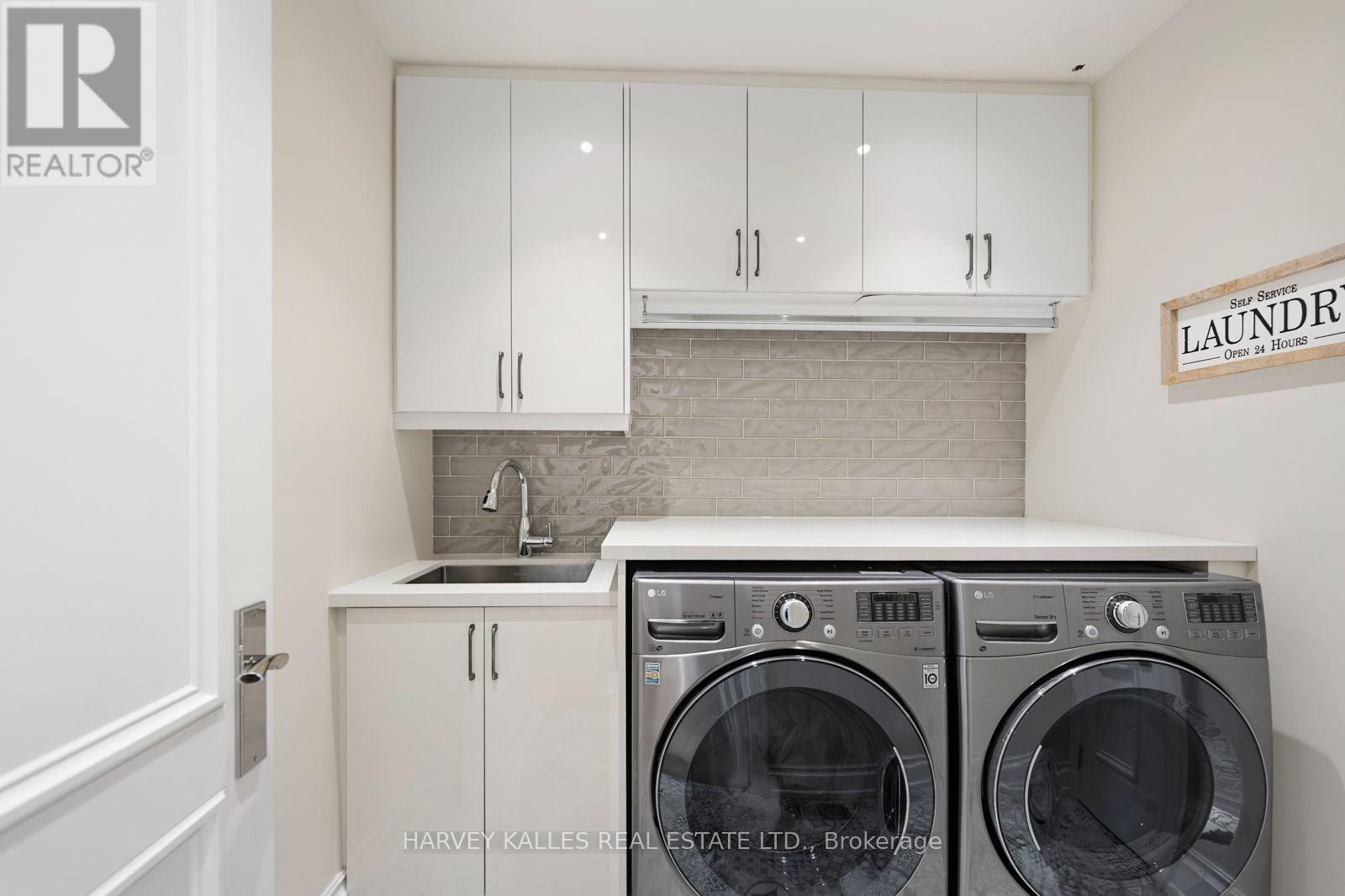 523 Vesta Drive, Toronto, Ontario  M5P 3A9 - Photo 35 - C13779646
