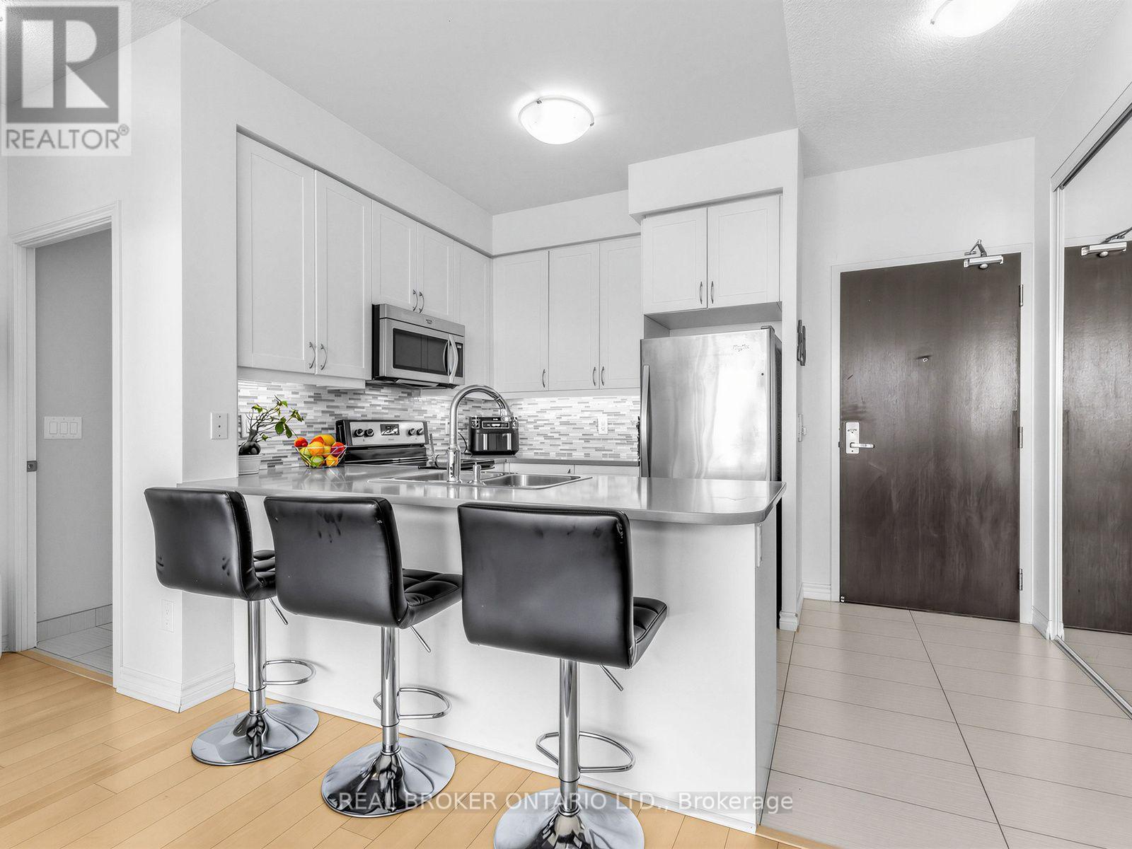1717 - 25 Lower Simcoe Street, Toronto, Ontario  M5J 3A1 - Photo 6 - C13779806