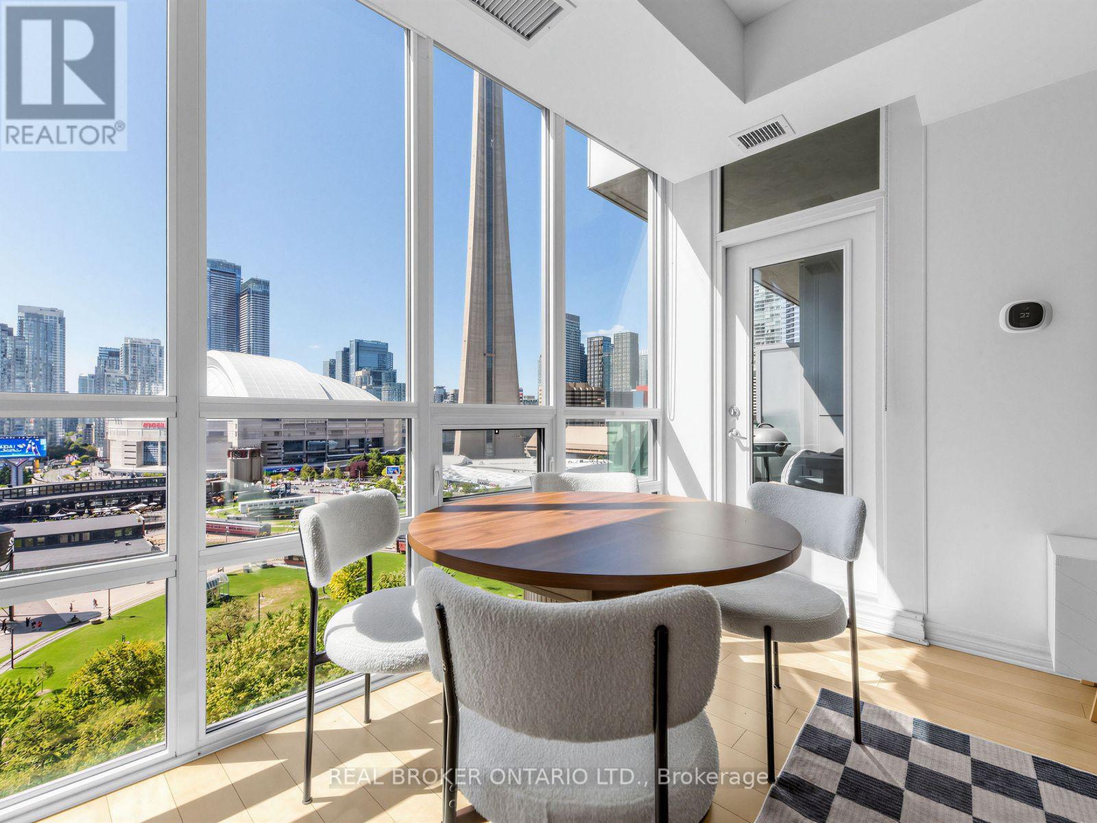 1717 - 25 Lower Simcoe Street, Toronto, Ontario  M5J 3A1 - Photo 8 - C13779806