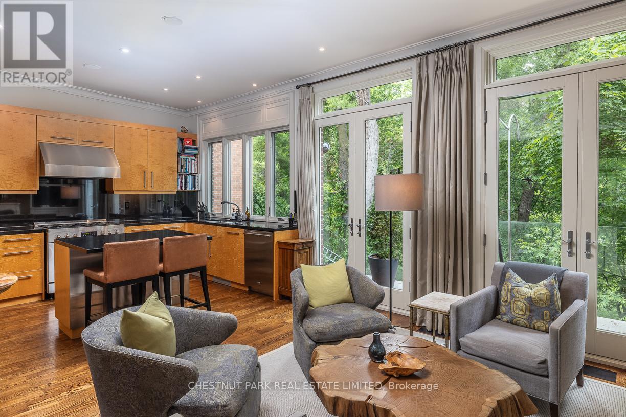 40 Summerhill Gardens, Toronto, Ontario  M4T 1B4 - Photo 7 - C13779840