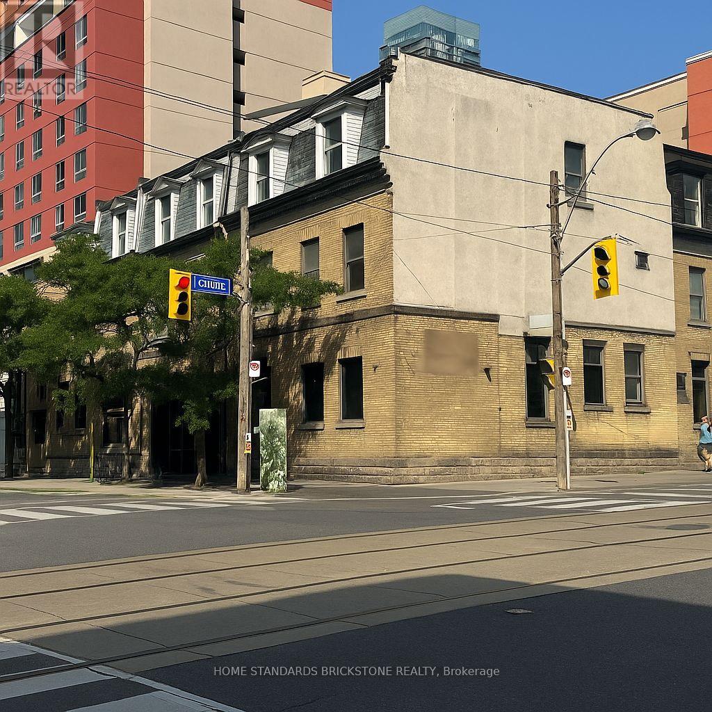 100 - 66 GERRARD STREET E, Toronto, Ontario
