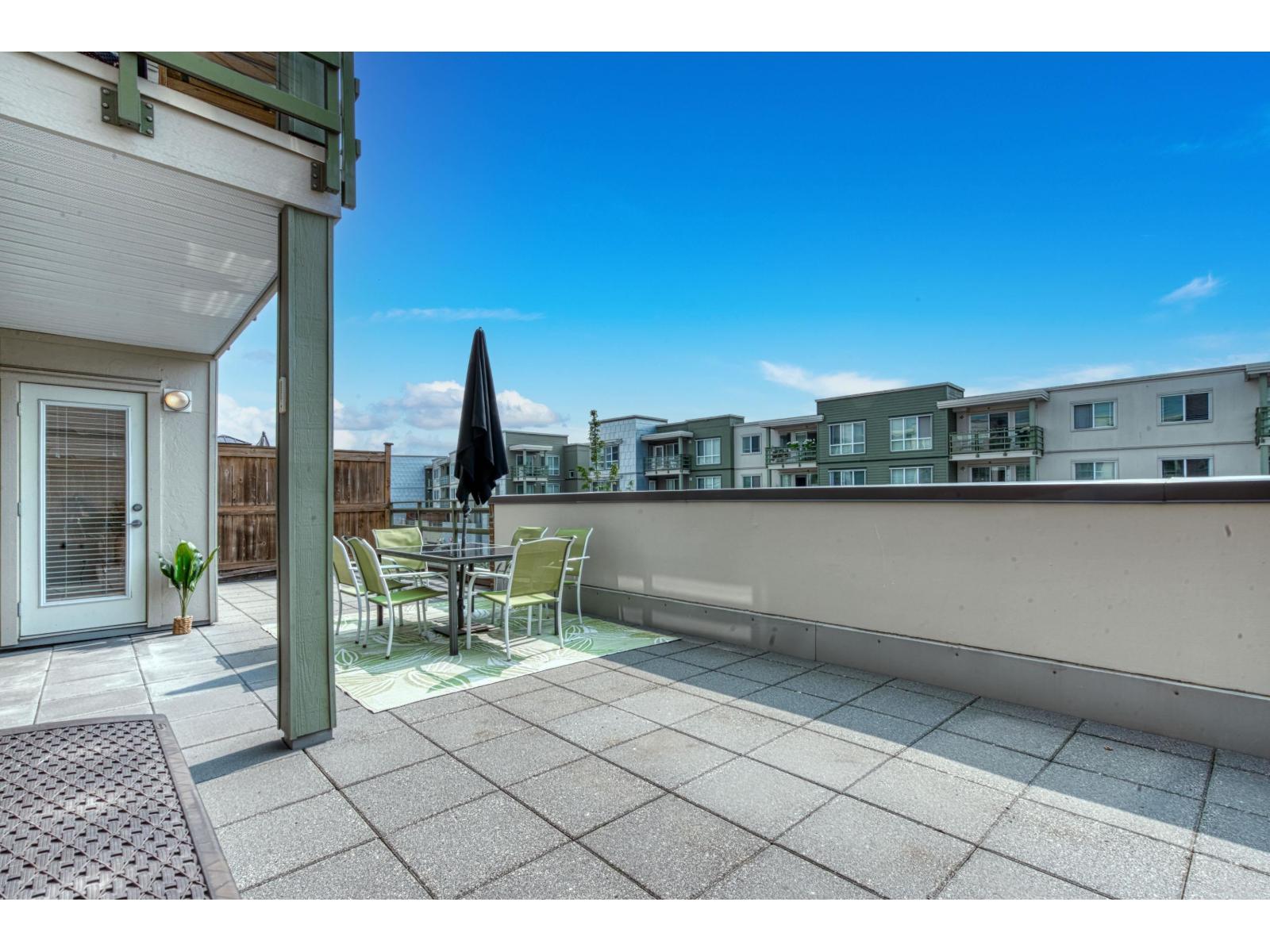 221 15745 Croydon Drive, Surrey, British Columbia  V3Z 2L5 - Photo 28 - R3161654