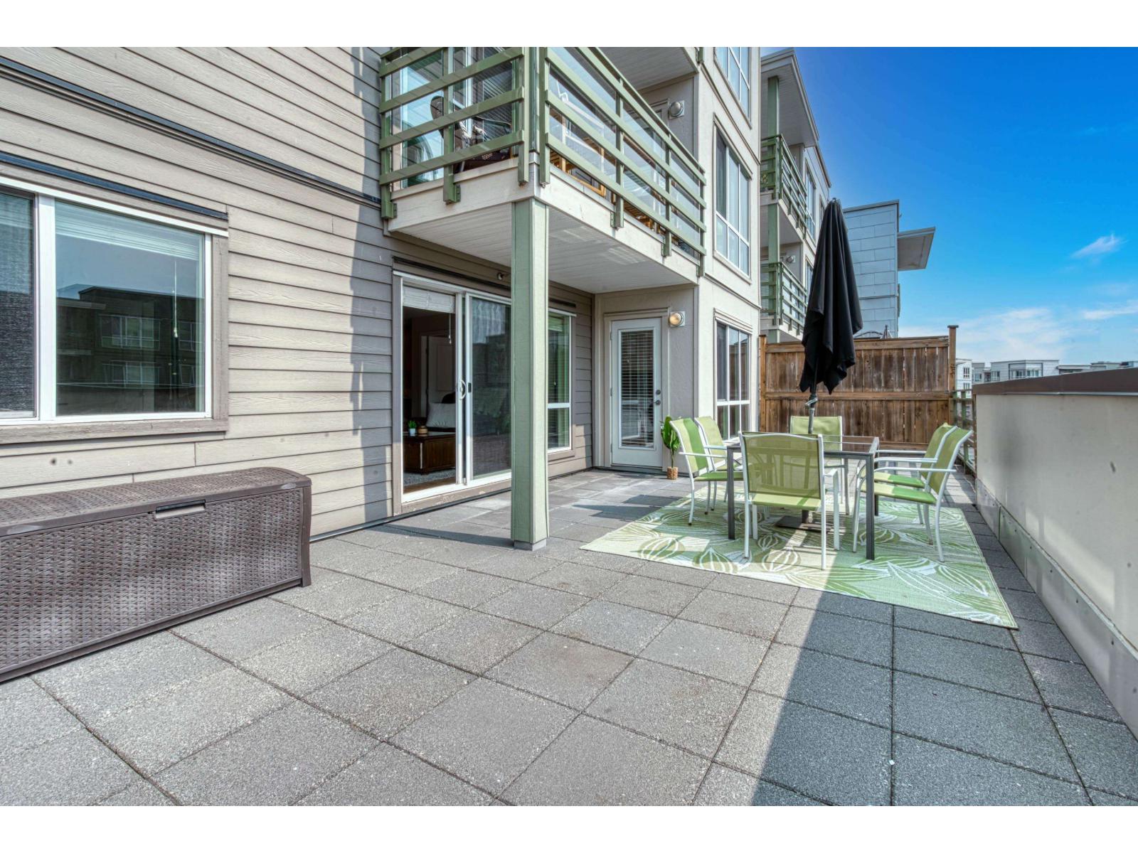 221 15745 Croydon Drive, Surrey, British Columbia  V3Z 2L5 - Photo 31 - R3161654