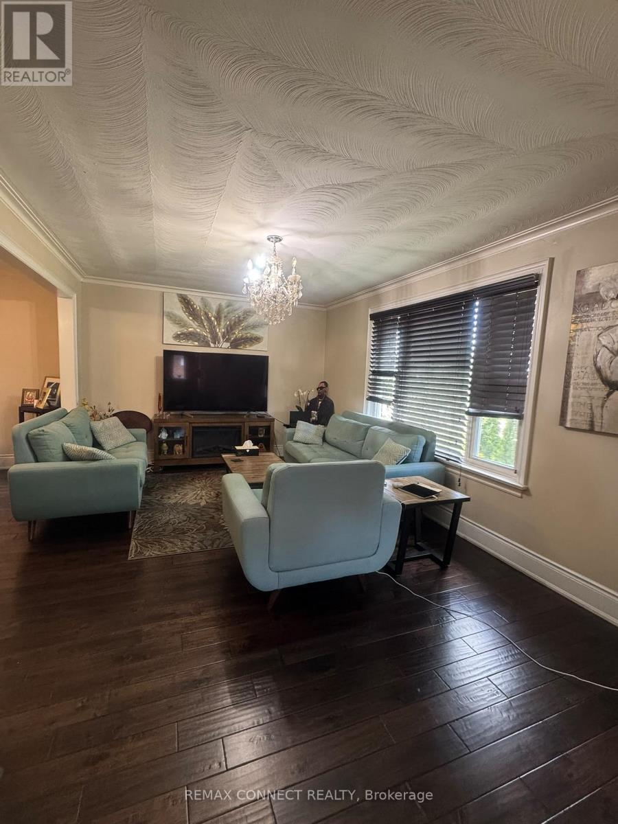 189 Tower Drive, Toronto, Ontario  M1R 3P6 - Photo 6 - E13779604