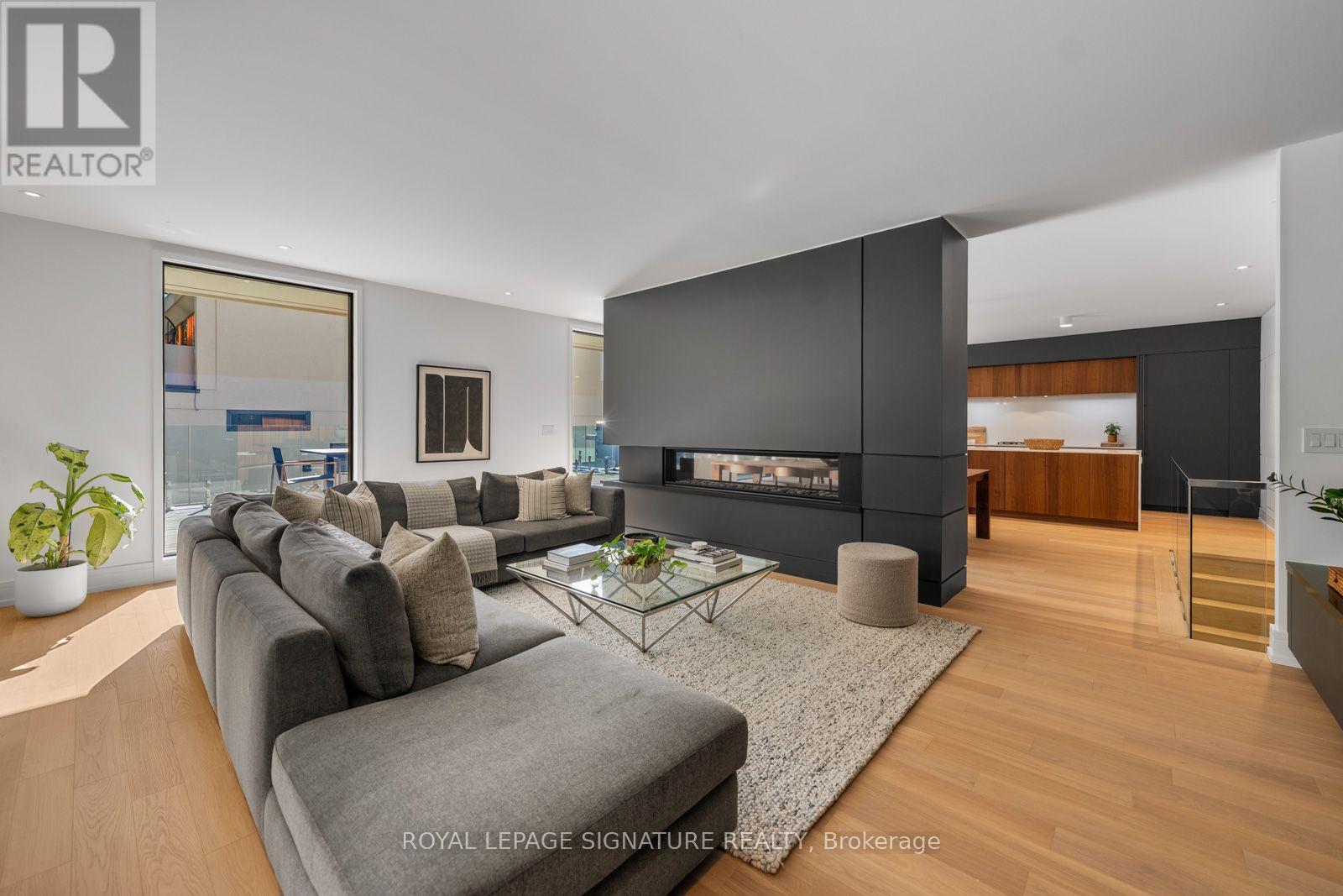 8 Fallingbrook Wood, Toronto, Ontario  M1N 1B8 - Photo 20 - E13779678