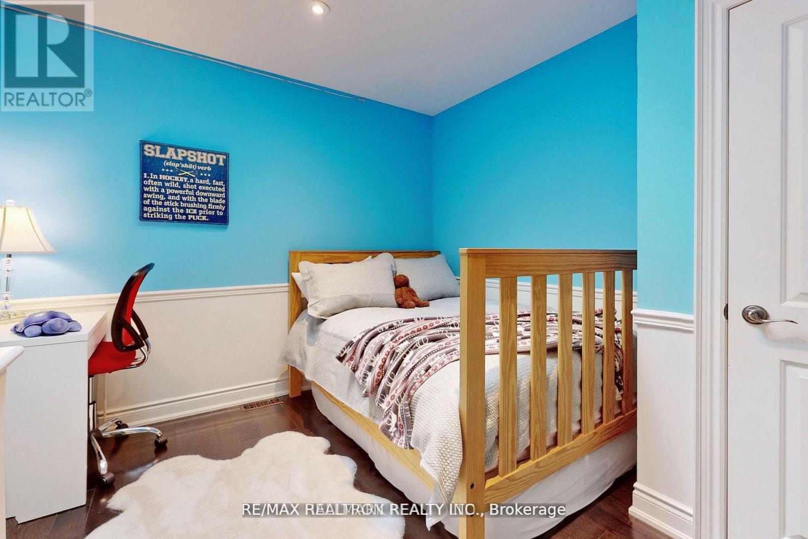 183 Blantyre Avenue, Toronto, Ontario  M1N 2R6 - Photo 25 - E13779688