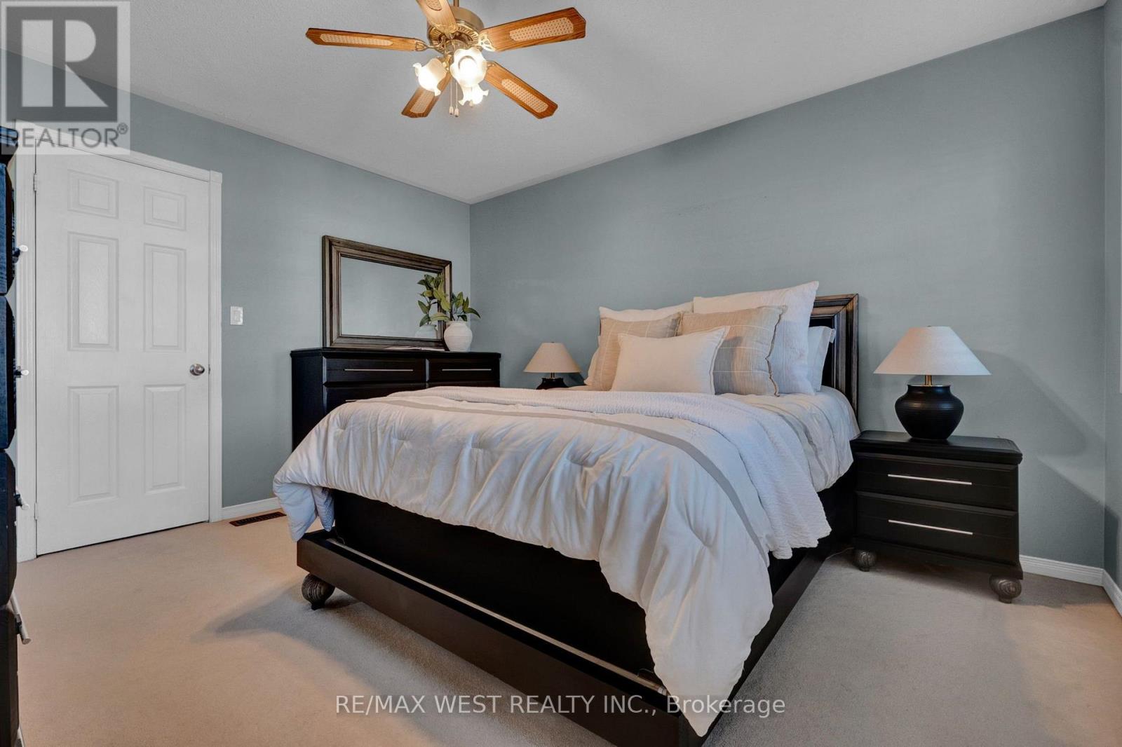 1210 Meath Drive, Oshawa, Ontario  L1K 0G5 - Photo 14 - E13779716