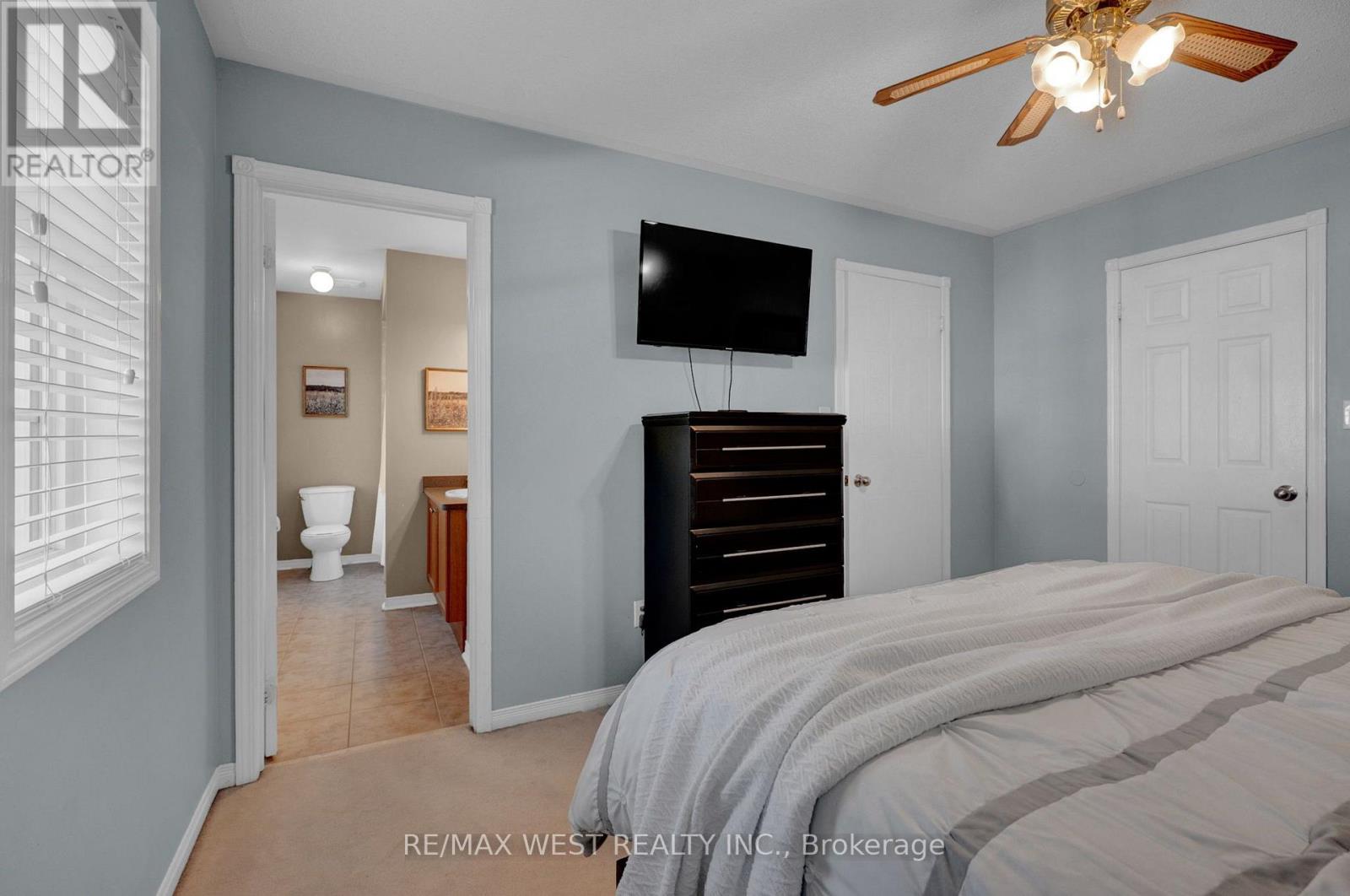 1210 Meath Drive, Oshawa, Ontario  L1K 0G5 - Photo 15 - E13779716