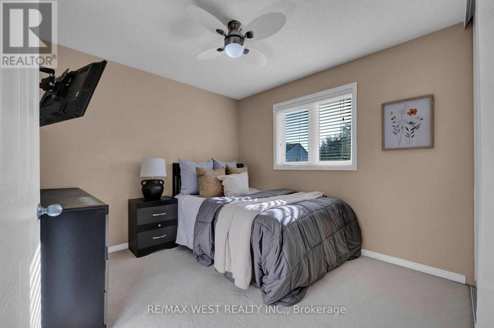 1210 Meath Drive, Oshawa, Ontario  L1K 0G5 - Photo 19 - E13779716
