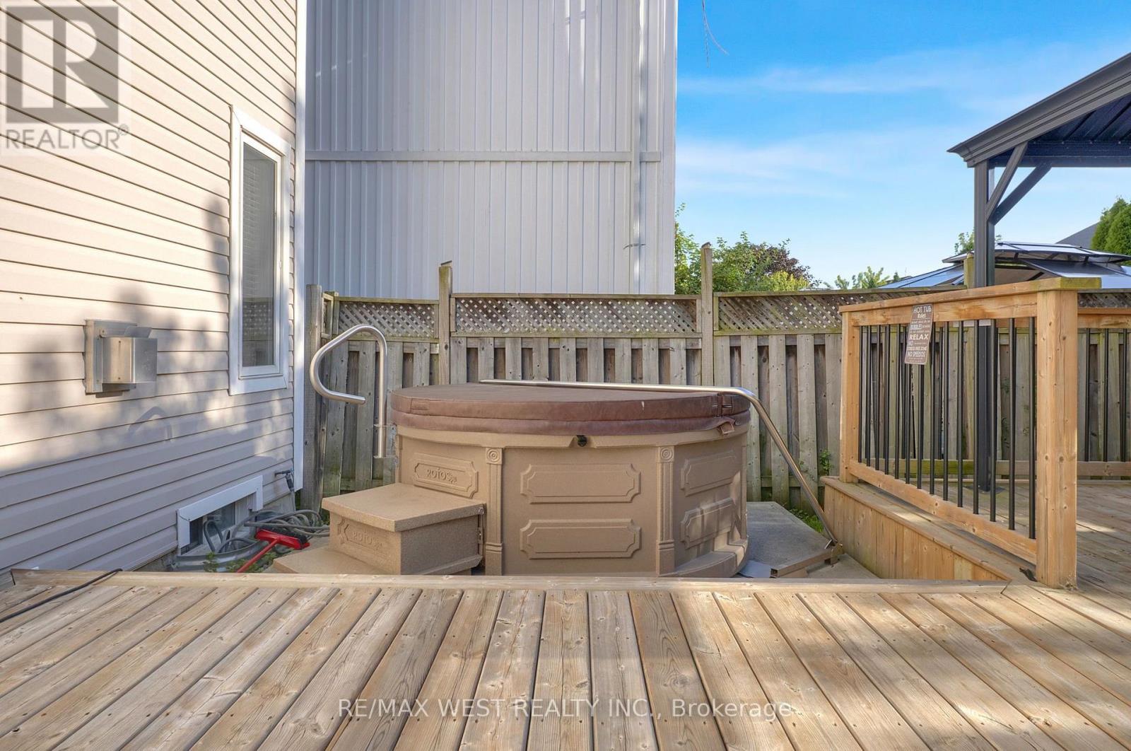 1210 Meath Drive, Oshawa, Ontario  L1K 0G5 - Photo 28 - E13779716