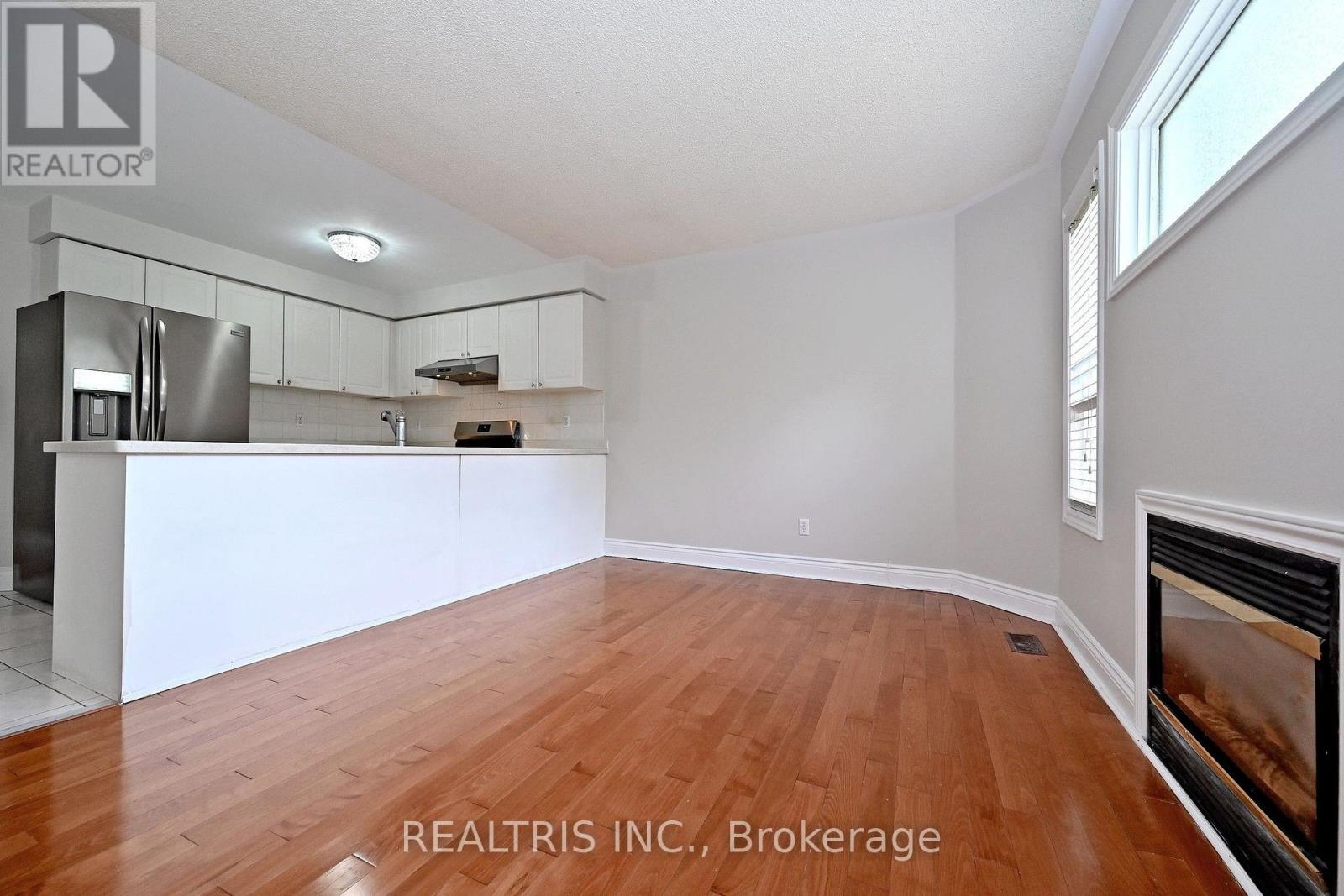 101 Booth Crescent N, Ajax, Ontario  L1Z 1H7 - Photo 14 - E13779758