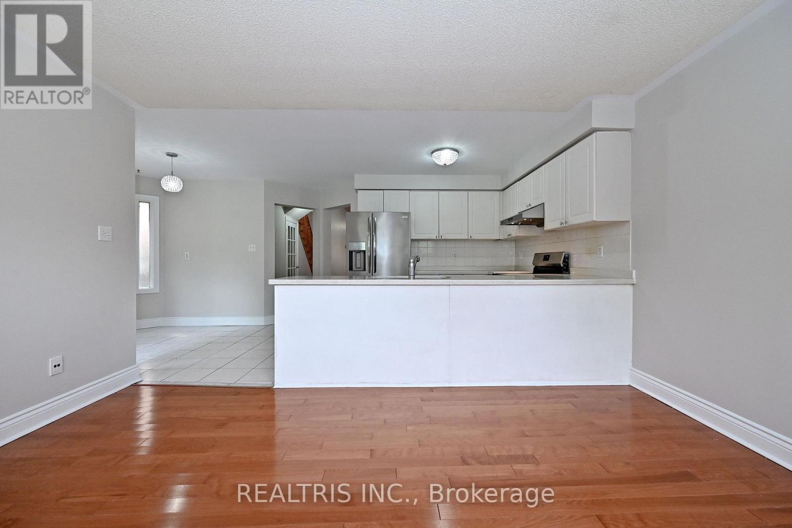 101 Booth Crescent N, Ajax, Ontario  L1Z 1H7 - Photo 15 - E13779758