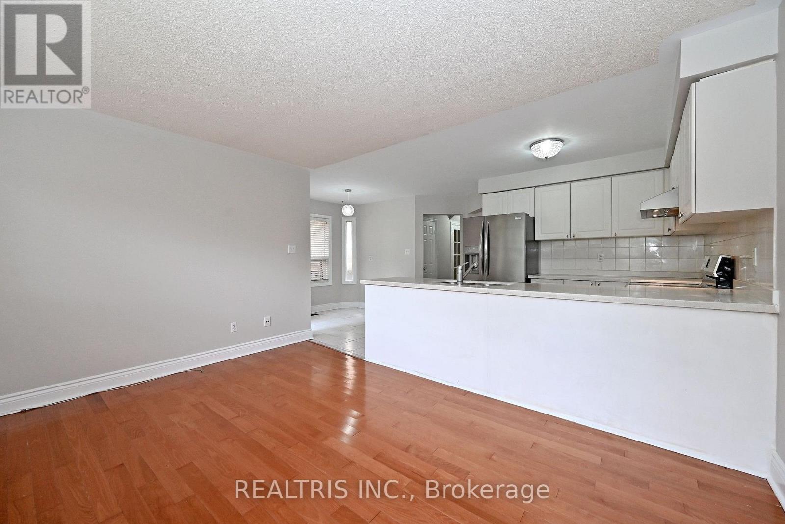 101 Booth Crescent N, Ajax, Ontario  L1Z 1H7 - Photo 16 - E13779758