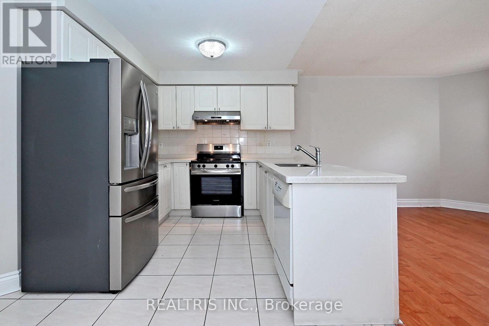 101 Booth Crescent N, Ajax, Ontario  L1Z 1H7 - Photo 18 - E13779758