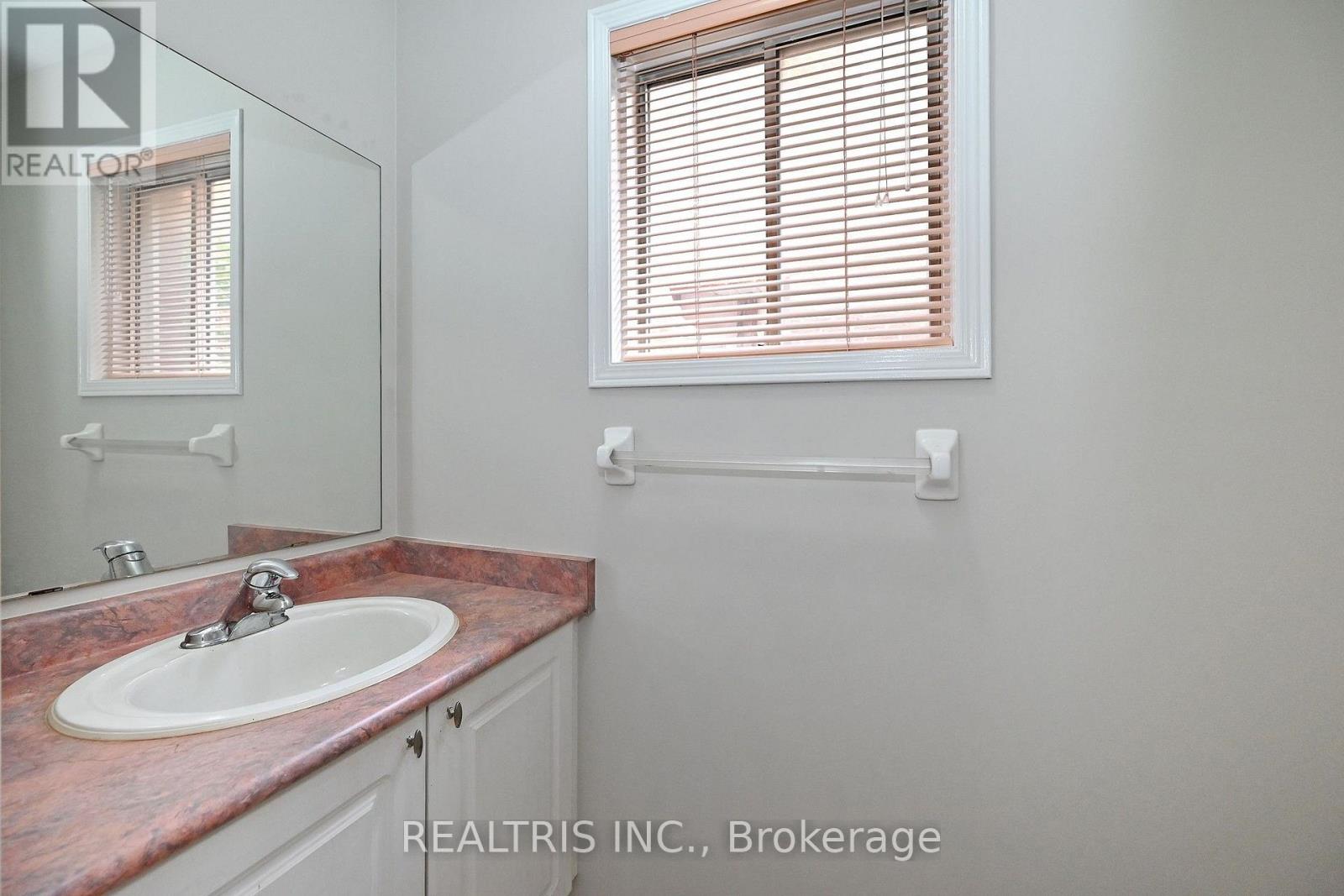 101 Booth Crescent N, Ajax, Ontario  L1Z 1H7 - Photo 22 - E13779758