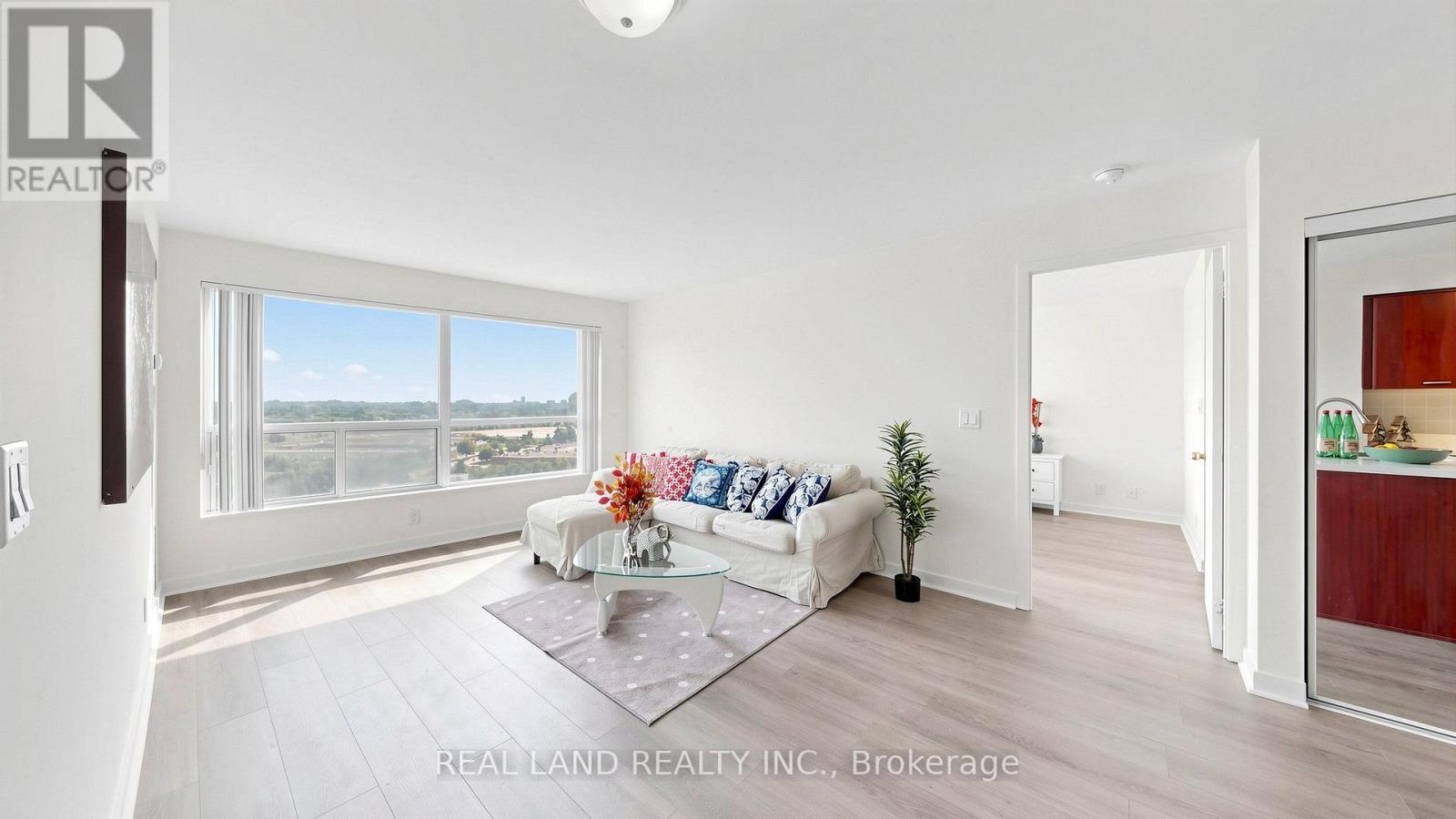 1809 - 38 Lee Centre Drive, Toronto, Ontario  M1H 3J7 - Photo 11 - E13779808