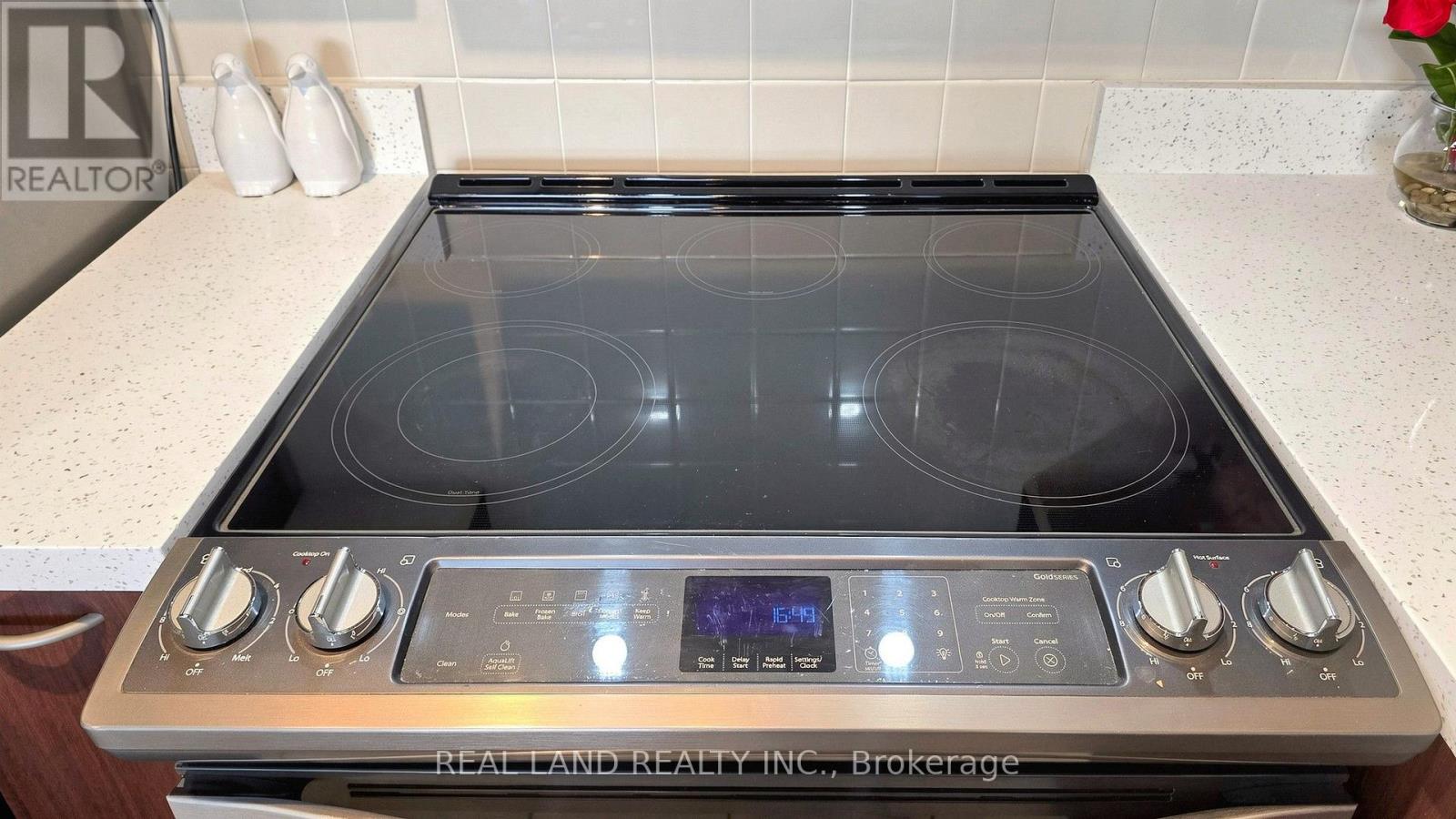 1809 - 38 Lee Centre Drive, Toronto, Ontario  M1H 3J7 - Photo 19 - E13779808
