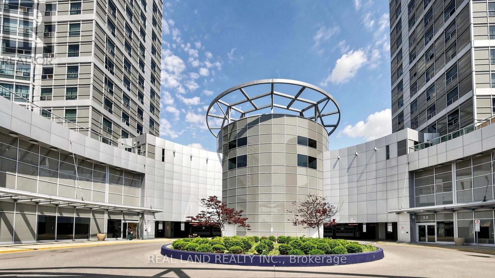 1809 - 38 Lee Centre Drive, Toronto, Ontario  M1H 3J7 - Photo 4 - E13779808