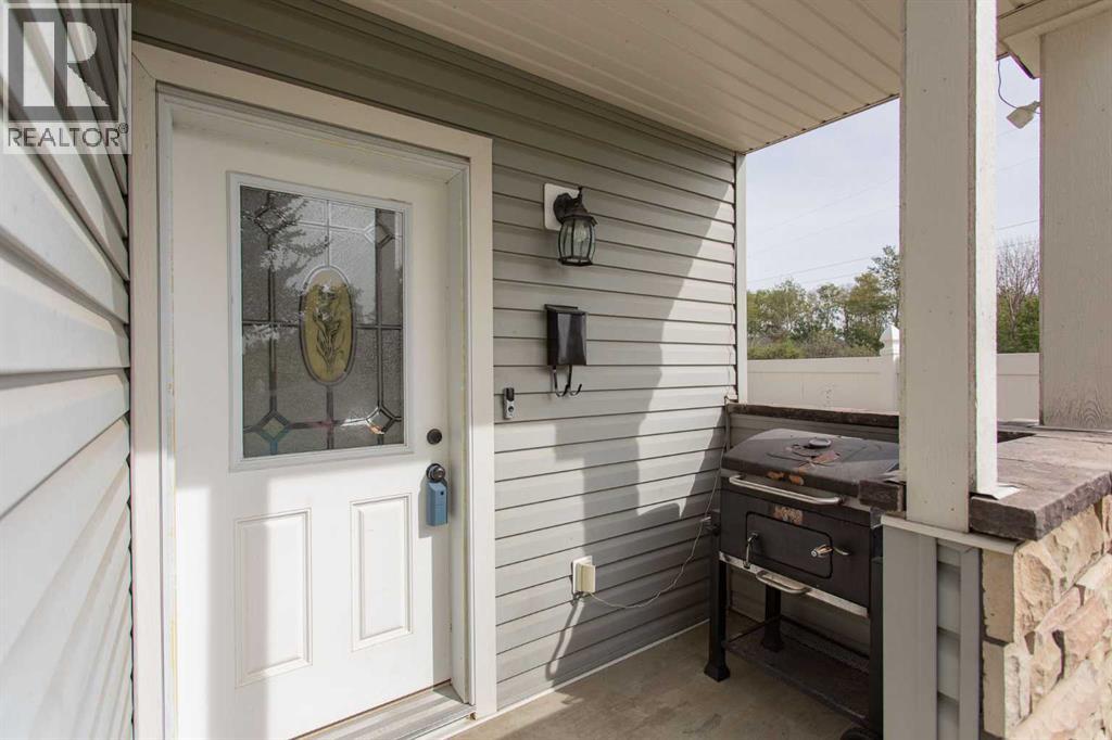 A8, 99 Pioneer Way, Blackfalds, Alberta  T4M 0C8 - Photo 2 - A2344704