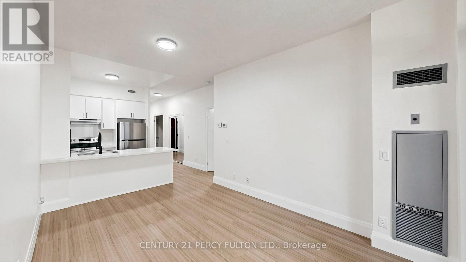 102 - 57 Upper Duke Crescent, Markham, Ontario  L6G 0B9 - Photo 10 - N13779518