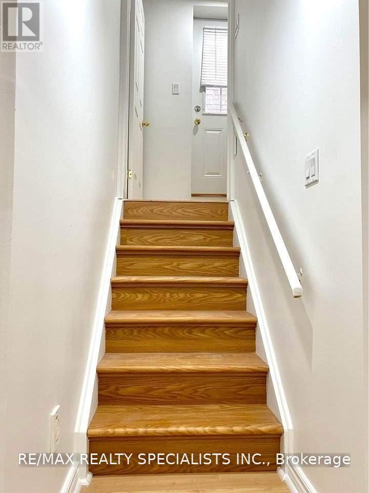 Bsmt - 6 Ginger Grove, Vaughan, Ontario  L4H 1N7 - Photo 2 - N13779544