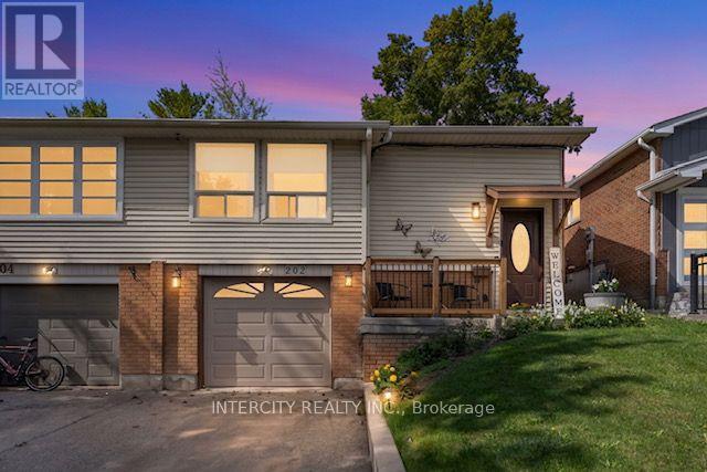 202 COLLINGS AVENUE, Bradford West Gwillimbury, Ontario