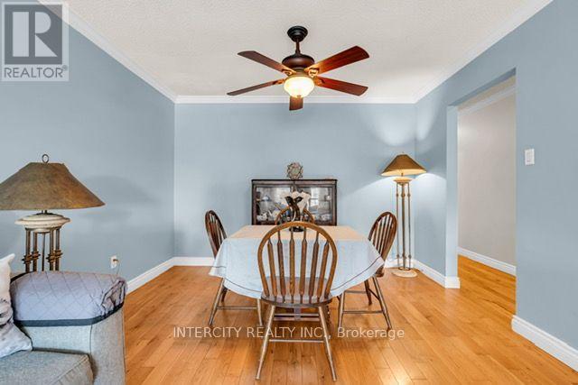 202 Collings Avenue, Bradford West Gwillimbury, Ontario  L3Z 1W1 - Photo 11 - N13779616