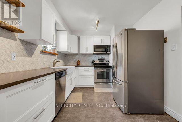 202 Collings Avenue, Bradford West Gwillimbury, Ontario  L3Z 1W1 - Photo 14 - N13779616