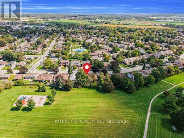 202 Collings Avenue, Bradford West Gwillimbury, Ontario  L3Z 1W1 - Photo 29 - N13779616