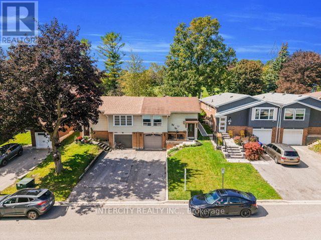 202 Collings Avenue, Bradford West Gwillimbury, Ontario  L3Z 1W1 - Photo 4 - N13779616